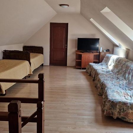 Casa De Oaspeti " Rodica" Hotel Rîşnov Eksteriør billede